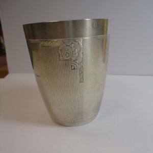 Timbale tonneau 1950 argent