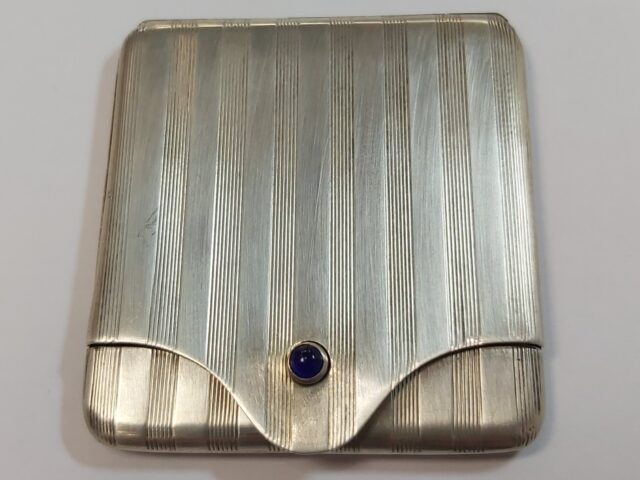 Boite à allumettes striée argent