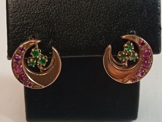 Boucles d&rsquo;oreilles croissant de lune or rose 18 carats