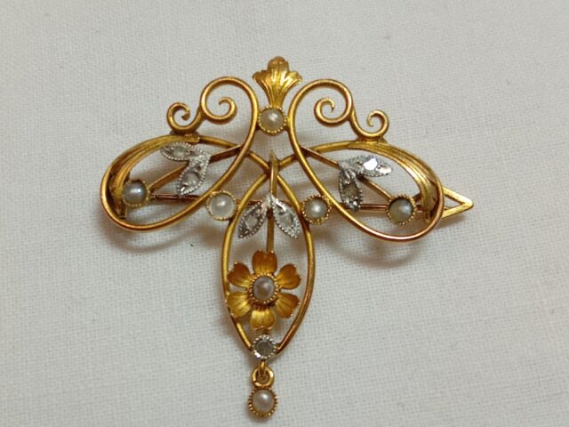 Broche / pendentif 2 ors perles de culture diamants
