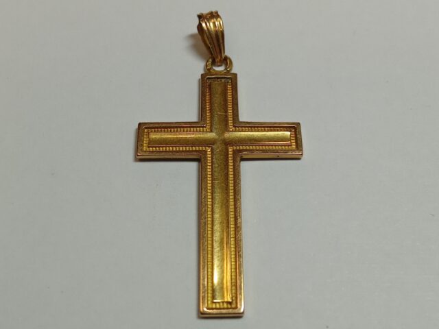 Croix or jaune 18 carats