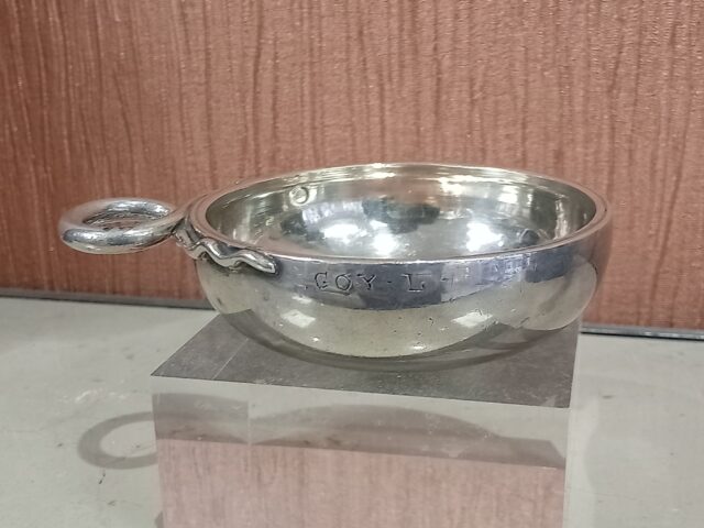 Tastevin uni argent anse serpent