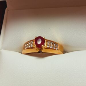 Bague jonc rubis diamants or jaune