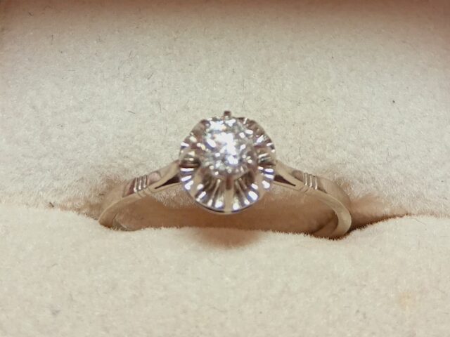 Solitaire monture ancienne platine diamant 0,40 carat