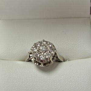 Solitaire à effet or gris diamants