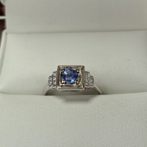 Bague or gris saphir diamants