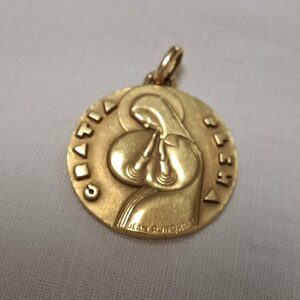 Médaille Vierge signée Jean Puiforcat