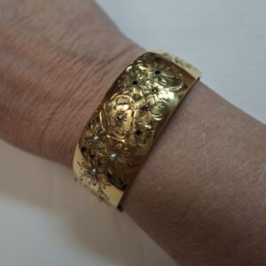 Bracelet jonc ouvrant or jaune 18 carats